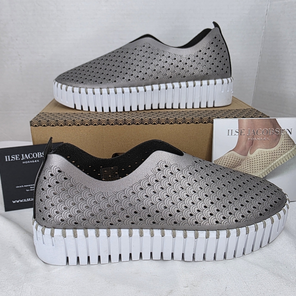 Ilse Jacobsen Tulipu0010 Gunmetal Platform Sneaker Womens Size 39  8.5 to 9